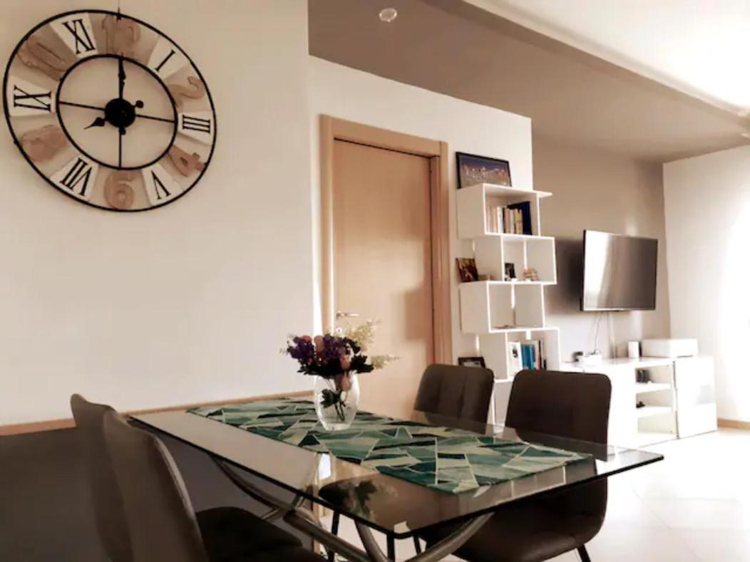 Cozy Retreat Apartment Rom